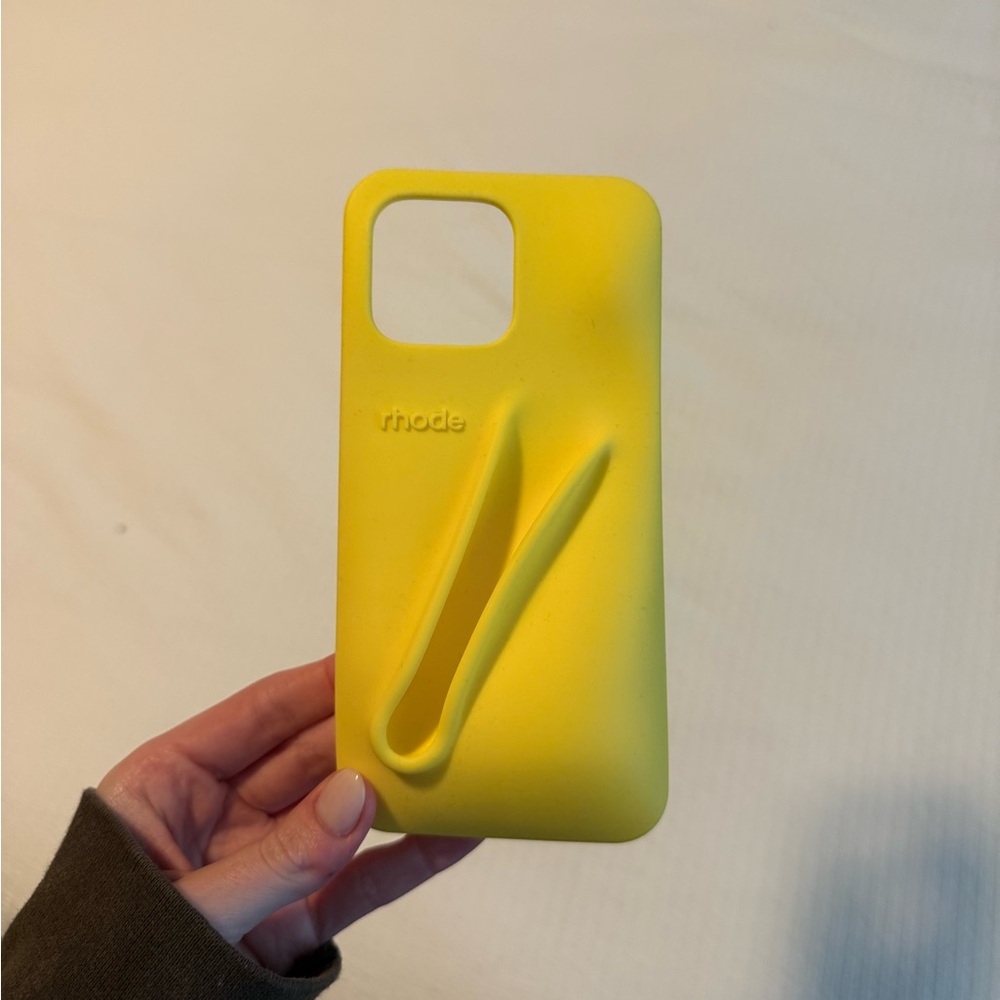 RHODE iPhone 16 pro max limontini case